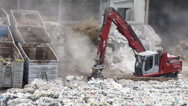 Müllentsorgungsbetrieb in Graz: Der Tote befand sich in einer Abfall-Lieferung aus Wien.