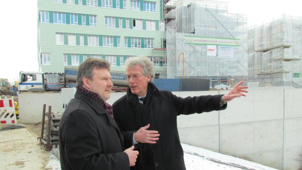 Internationale Bauausstellung, Stadtrat Michael Ludwig mit IBA-Manager Uli Hellweg