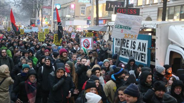 Live-Blog: Zehntausende demonstrieren gegen Regierung