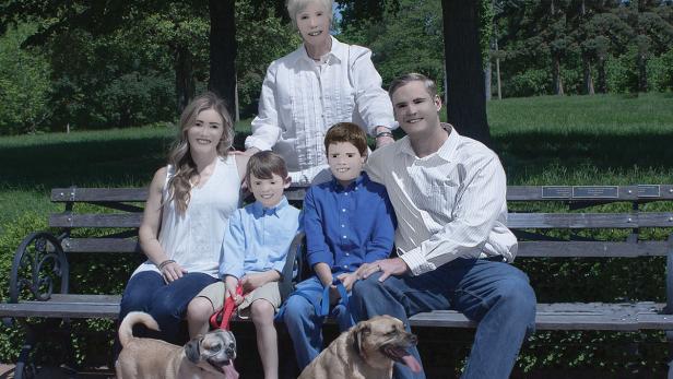 Photoshop Fail: Familienfotos amüsieren das Netz