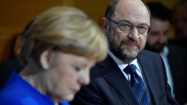 Nur zusammen stark: Kanzlerin Merkel und SPD-Chef Schulz