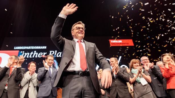 Landeshauptmann Günther Platter startete mit Sebastian Kurz als Unterstützer in den Wahlkampf