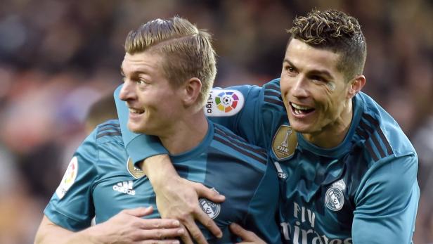 Toni Kroos (li.) und Cristiano Ronaldo haben ihr Lachen wiedergefunden.