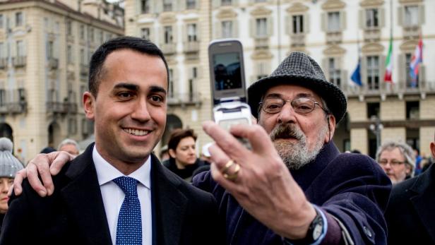 Di Maio repräsentiert den neuen Politikertypus – jung, gut gekleidet, populistisch
