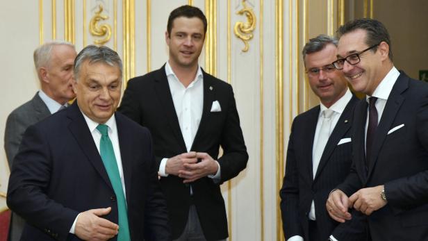 Orbán bei seinem Wien-Besuch mit Gudenus, Hofer und Strache