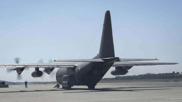 Symbolbild. Ein Abschiebeflug des Bundesheeres.