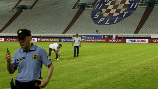 Das in den Rasen gebrannte Hakenkreuz hatte für Kroatien ein Nachspiel