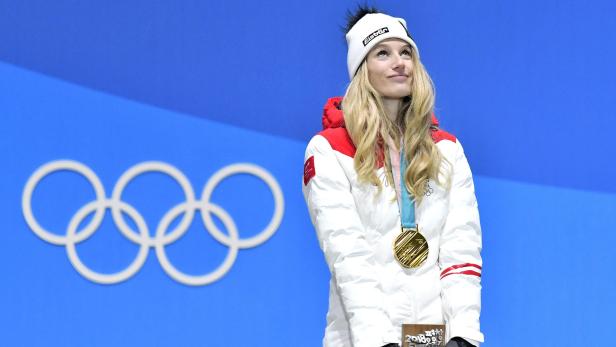 Am Ziel: Anna Gasser holte sich olympisches Big-Air-Gold.