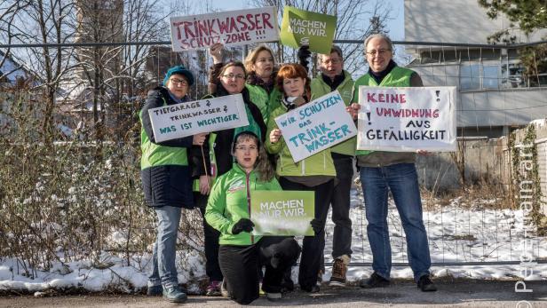Grüne Perchtoldsdorf protestieren gegen den Bau