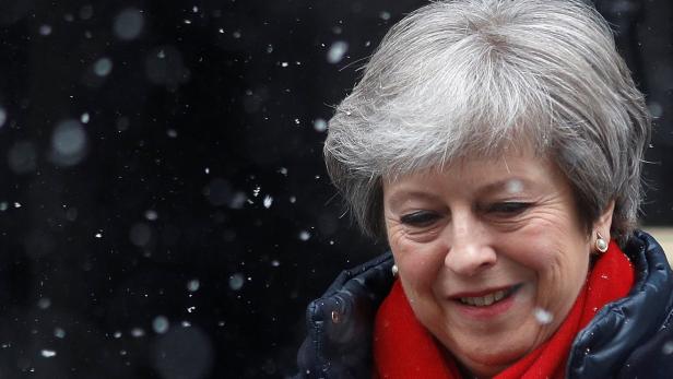 Kalter Wind für die britische Premierministerin Theresa May - auch aus Brüssel.