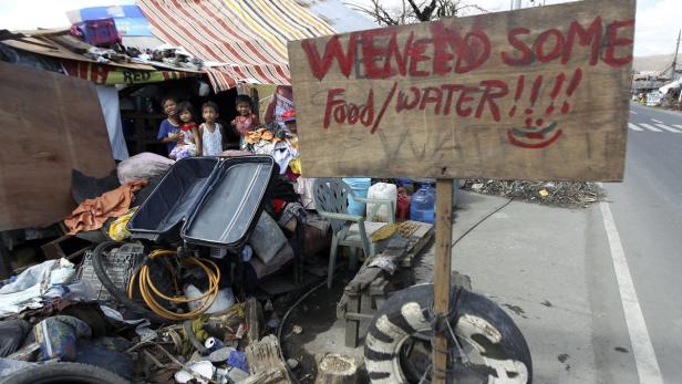PHILIPPINES TYPHOON HAIYAN AFTERMATH