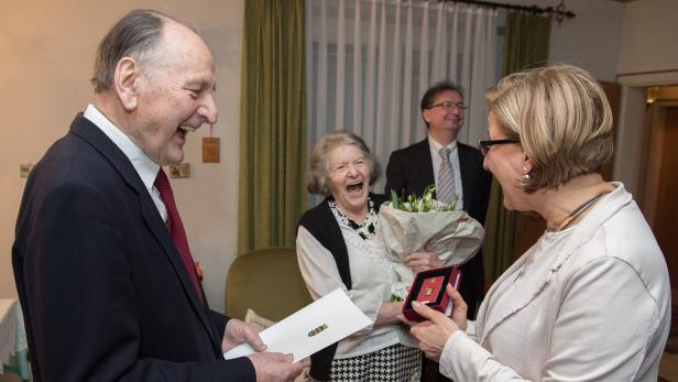 Rudolf und Margarte Wendler feiern 90. Geburtstag mit Landeshauptfrau Mikl-Leitner