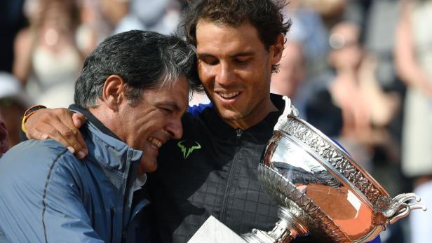 Erfolgsgespann: Toni und Rafael Nadal nach dem Gewinn der letztjährigen French Open