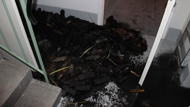 In einem Wohnhaus in Meidling hatte der Verdächtige im Keller Feuer gelegt.