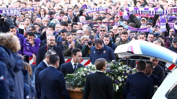 Viele Fiorentina-Fans nahmen Abschied von ihrem Kapitän.