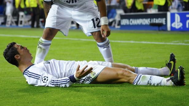 Cristiano Ronaldo hat Real Madrid zum Auftakt der Champions League-Saison vor der nächsten Pleite bewahrt. Am ersten Spieltag rettete der Superstar seinem Team den Sieg gegen Manchester City. Aber auch Christian Fuchs und der FC Schalke 04 konnten jubeln.