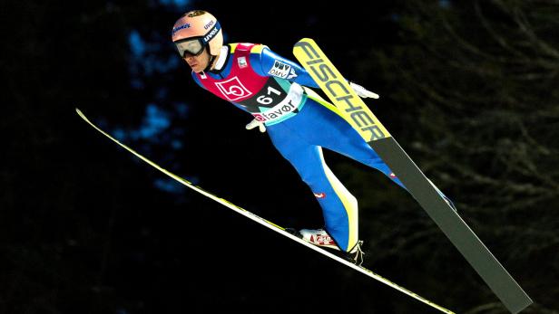 FIS World Cup Raw Air - Men&#039;s HS140 Qualification round - Granaasen, Trondheim, Norway - March 14, 2018 - Stefan Kraft of Austria in action. NTB Scanpix/Ned Alley via REUTERS ATTENTION EDITORS - THIS IMAGE WAS PROVIDED BY A THIRD PARTY. NORWAY OUT. NO COMMERCIAL OR EDITORIAL SALES IN NORWAY.
