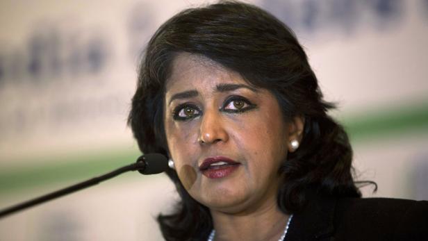 (FILES) In this file photo taken on November 12, 2015 Mauritian President Ameenah Gurib-Fakim opens the African Media Leaders Forum in Johannesburg. Mauritius President Ameenah Gurib-Fakim, who has been implicated in a financial scandal, resigned on March 17, 2018, her lawyer said, just days after she refused to stand down. Gurib-Fakim, Africa&#039;s only female head of state, submitted her resignation in the &quot;national interest,&quot; her lawyer Yousouf Mohamed told reporters, adding that it would take effect on March 23. / AFP PHOTO / KAREL PRINSLOO