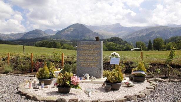 Ein Denkmal für die Opfer des Germanwings-Flugs 9525 in den französischen Alpen.