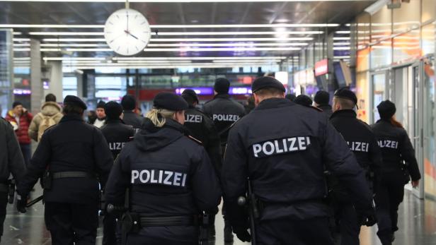 Schwerpunktaktion in Wien: 16 Festnahmen und 21 Anzeigen