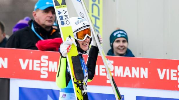 ÖSV-Athletinnen hoffen bei Skisprung-WM auf Damen-Teambewerb
