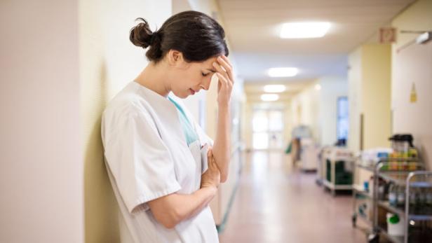 Krankenschwester: Emotionaler Brief an deutschen Minister Spahn