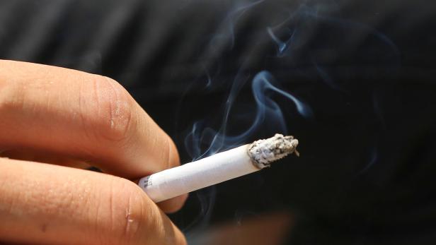 Don't smoke: Nichtraucherschutzgesetz soll beibehalten werden