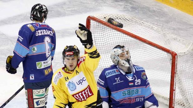 Capitals-Crack Ferland bejubelt seinen Siegtreffer.