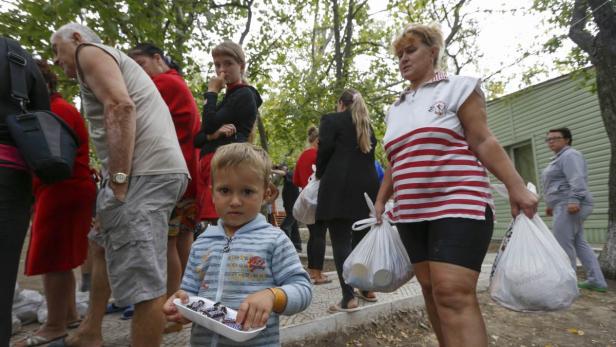 Viele heimkehrende Flüchtlinge in der Ostukraine haben alles verloren. Die UNO bat um Hilfe, Österreich gibt 700.000 Euro
