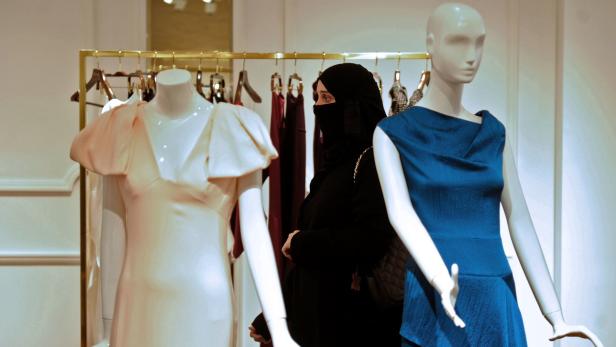Saudi Arabiens erste Modewoche: Nur Frauen - und keine Kameras