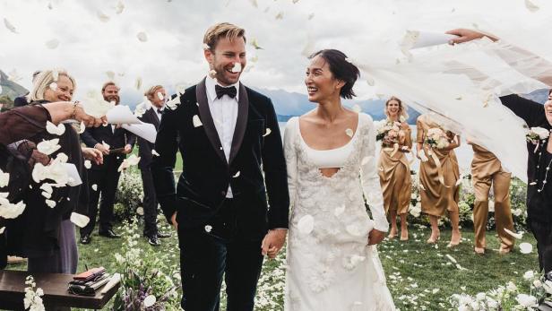 Bloggerin feierte ihre Hochzeit in 5 Couture-Kleidern