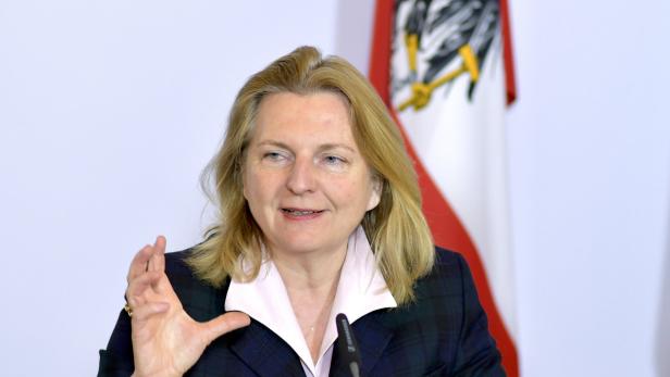 Syrien: Kneissl kann sich Vermittlerrolle Österreichs vorstellen