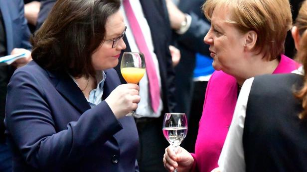 Duell und Duett: Erstmals führen zwei Frauen Deutschland