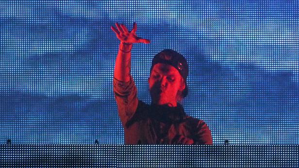 Avicii: Was man zum Tod des DJs und Musikers wissen muss 