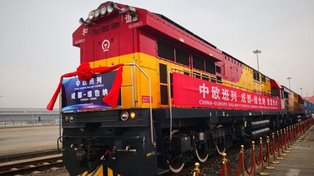 Erster direkter Güterzug aus China in Wien eingetroffen