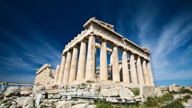 Die Griechen kriechen aus der Krise