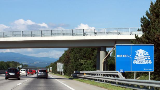 Rettungsgasse