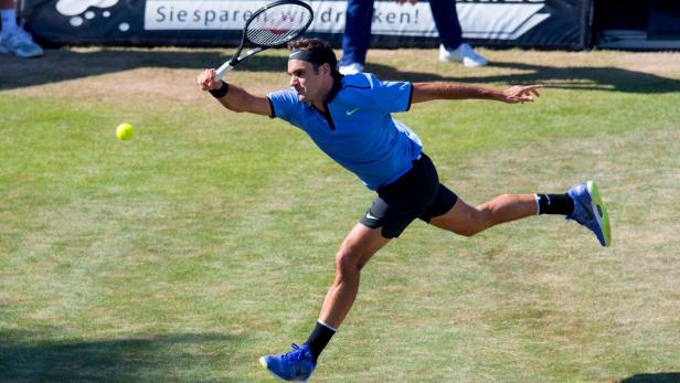 Federer startet Rasen-Saison wieder in Stuttgart