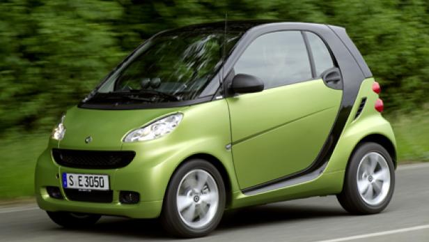 Smart fortwo: Bunter und sparsamer