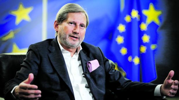 EU-Kommissar Hahn: "Türken unter Flüchtlingen"