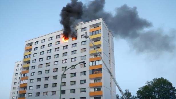 Wohnungsbrand: Welser sprang aus 10. Stock