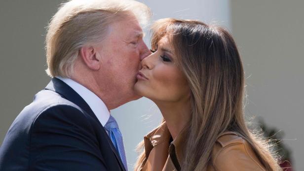 Donald und Melania Trump: Seltene Liebesshow 