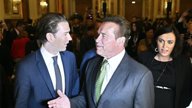 Kurz mit Arnold Schwarzenegger am Dienstag, da lief noch alles nach Programm.