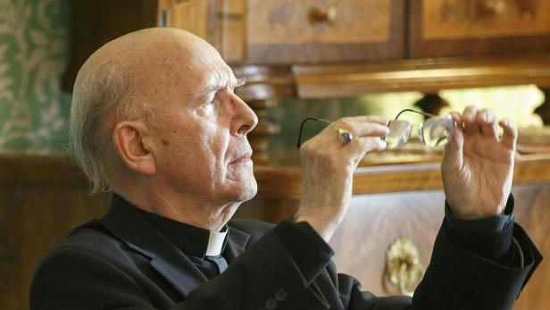 Ein "unheilvoller Abend": Vorwürfe gegen Alt-Bischof Küng