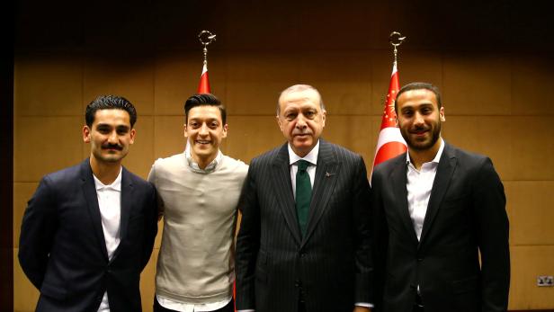 Ärger wegen Treffen von Özil und Gündogan mit türkischem Präsidenten