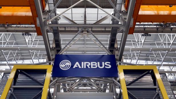 Airbus und Boeing sammeln Großaufträge ein