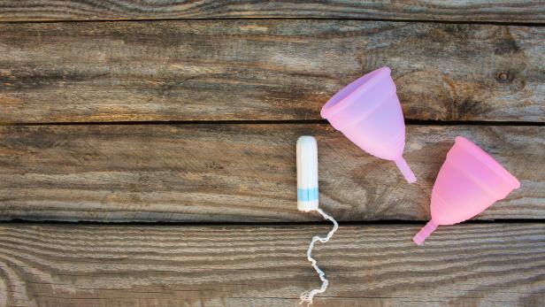 Studie: Sind Menstruationstassen so wirkungsvoll wie Tampons?