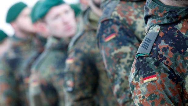 Soldiers of German armed forces Bundeswehr take part in farewell ceremony in Oberviechtach