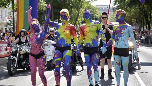 Am 16. Juni zieht die Regenbogenparade andersrum über die Ringstraße.