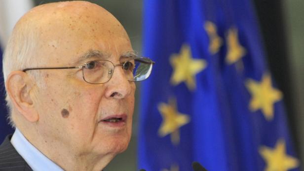 Italy's President Napolitano speaks at a news conf